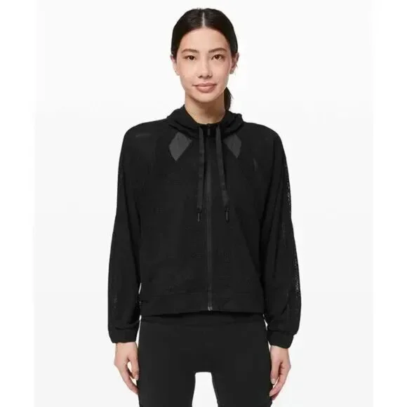 Lululemon In Depth Jacket Lace Combo Black Edition RARE Athletic Size 6 EUC - Picture 1 of 15